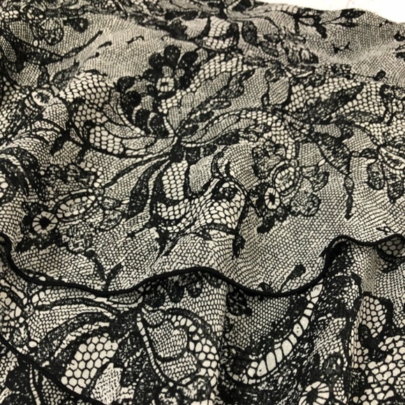 NWT BCBGeneration Lace Ruffle Mini Skirt - Picture 2 of 5